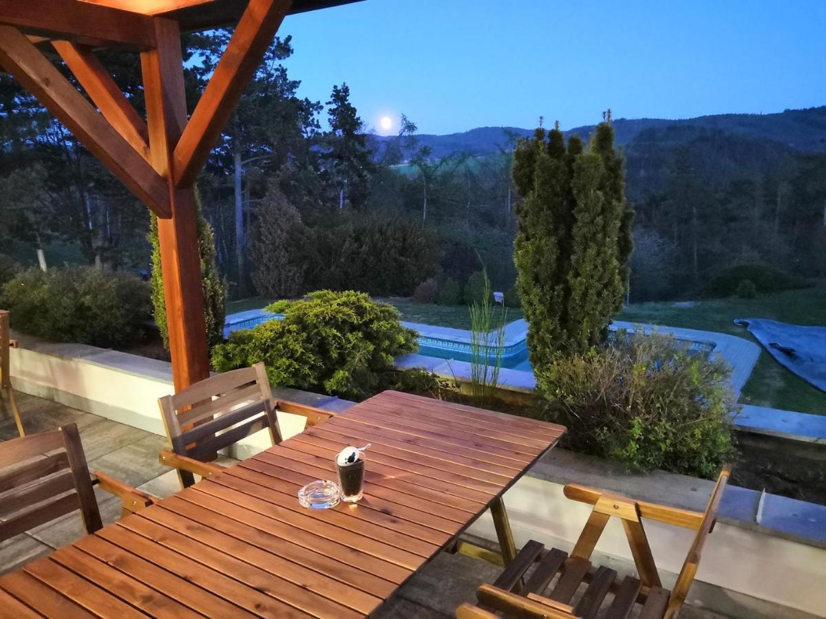 Hotel Berounka Hrebecniky Ngoại thất bức ảnh