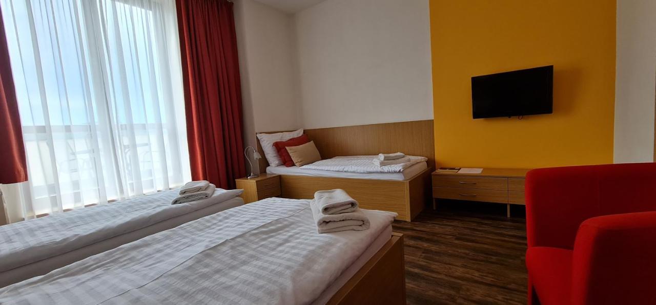 Hotel Berounka Hrebecniky Ngoại thất bức ảnh