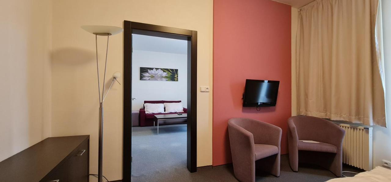 Hotel Berounka Hrebecniky Ngoại thất bức ảnh